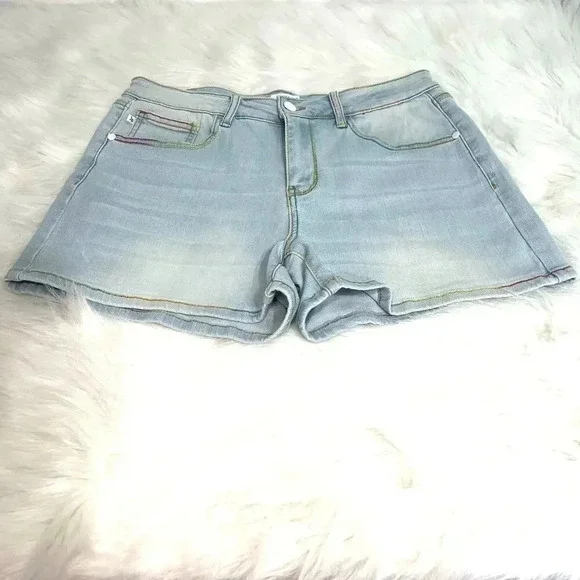 Judy Blue Mid-Rise Rainbow Thread Women's Shorts Size Large Summer Trendy - Picture 4 of 14